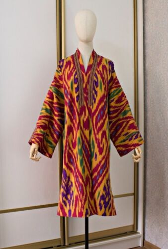 Ouzbek ikat chapan, cafe caftan en coton, robe boho ikat, abaya ethnique, couverture kimono - Photo 1 sur 11