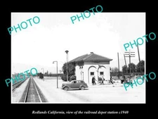 OLD 8x6 HISTORIC PHOTO OF REDLANDS CALIFORNIA THE RAILROAD DEPOT STATION 1940