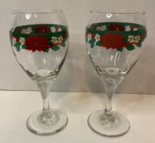 Pre-owned 2 Tienshan Deck The Halls 10 ounce Long Stem Wine/Drink Glasses