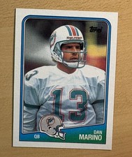 Dan Marino 1988 Topps Football Card #190, MINT CENTERED, Miami Dolphins Legend
