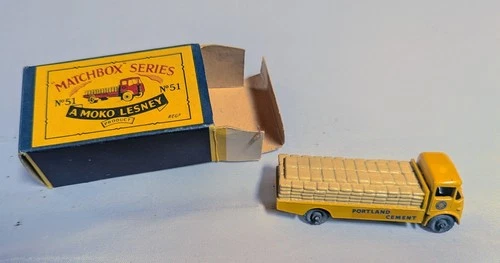 1953 Lesney Matchbox Albion Chiefton Cement Truck  No. 51 In Original Box