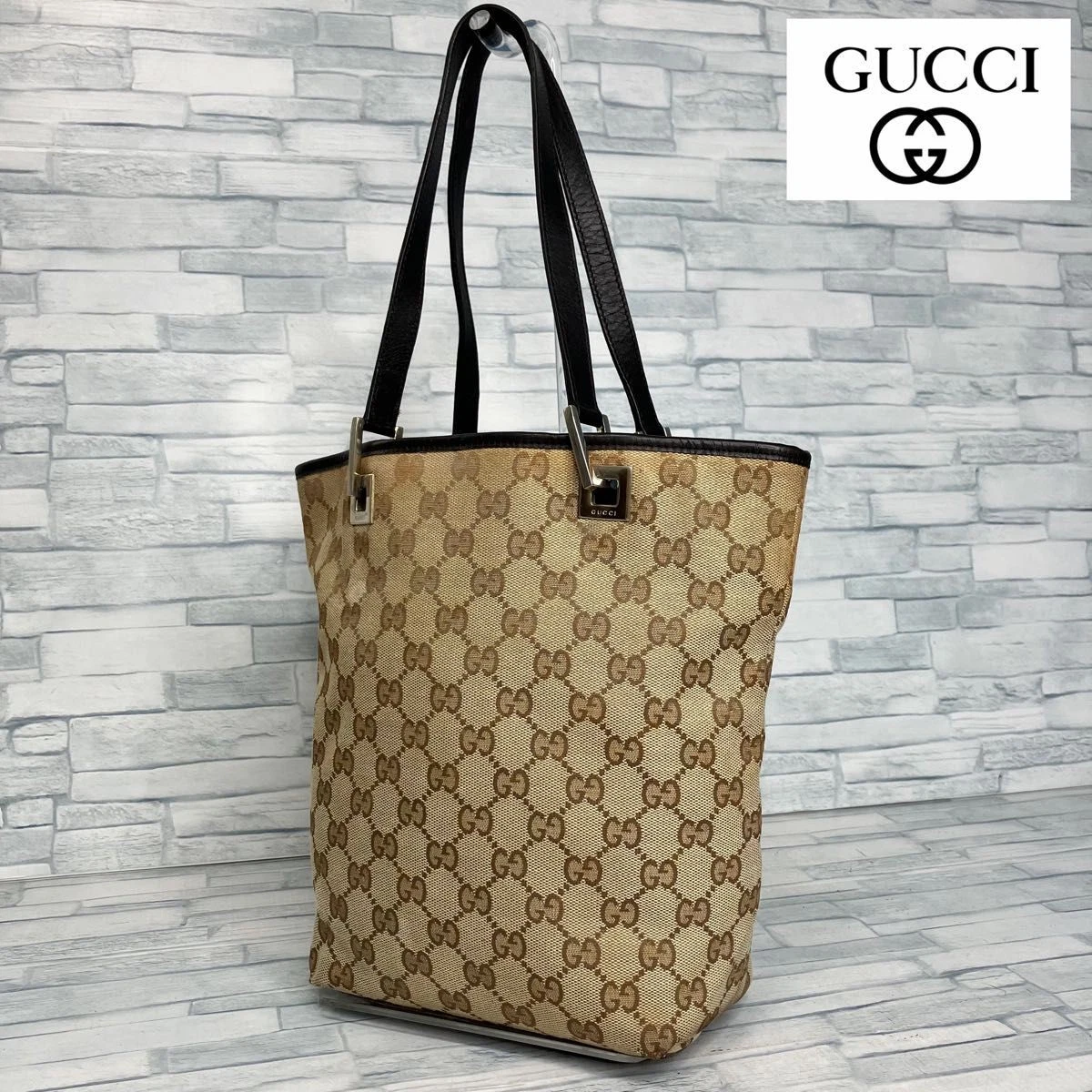 Sac à main fourre tout GUCCI motif GG 106