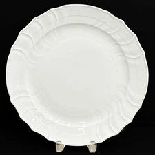 KPM Berlin Porcelain 13.75 in Serving Dish 19th century