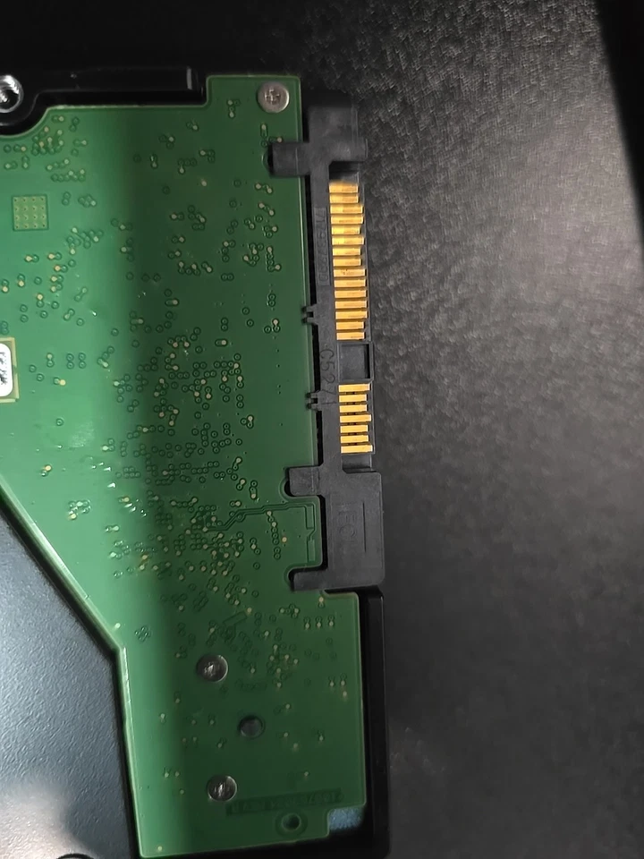 ST8000NM0075 8TB SAS For Seagate Exos 1RM212 7E8 7.2K 12Gb/s 3.5" Hard Drive - Image 3 of 4