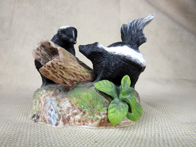   National Wildlife Federation Forest Discovery 'Skunks' 1985 Limited Edition