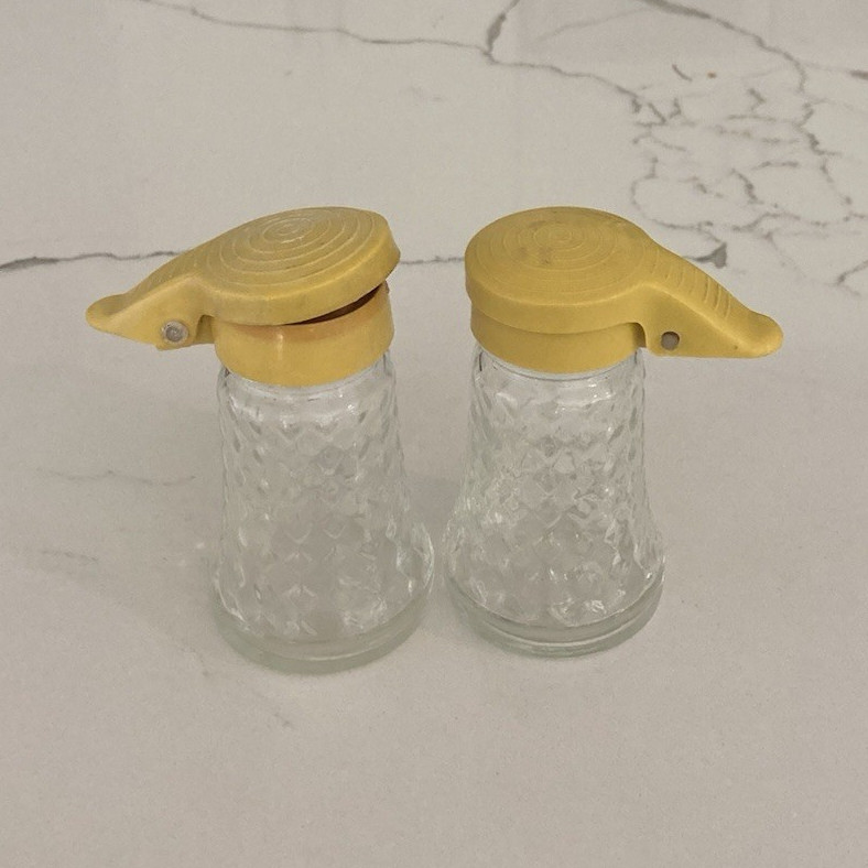 Vintage/Retro Textured Glass Salt & Pepper Shakers Set of 2 Yellow Lids