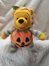 Pooh pumpkin Halloween Disney Store bean bag plush beanie