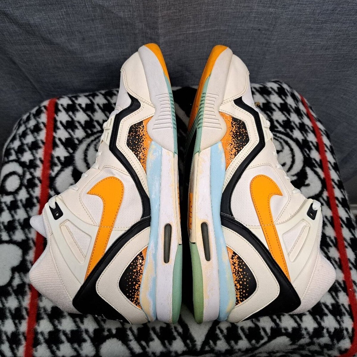 Size 15 - Nike Air Tech Challenge 2 Kumquat 318408-180 Men