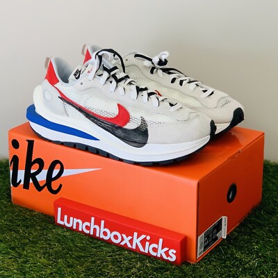 men sacai x nike vaporwaffle sail game royal
