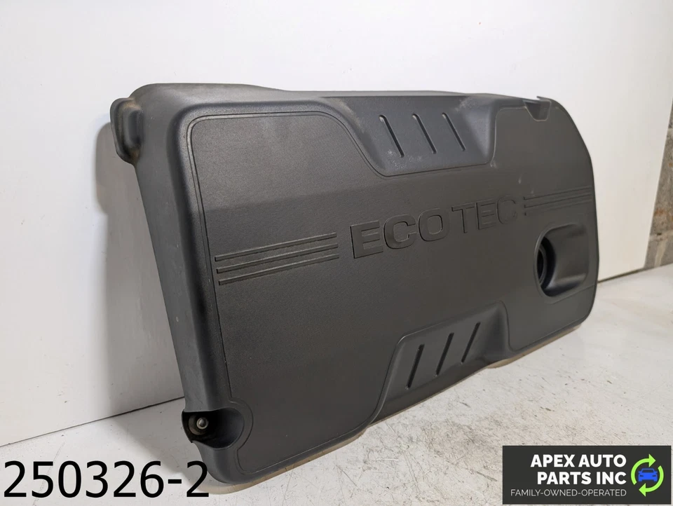 OEM 2011-2013 Buick Regal 2.0L FRONT ENGINE VALVE COVER — 第 2/4 张图片