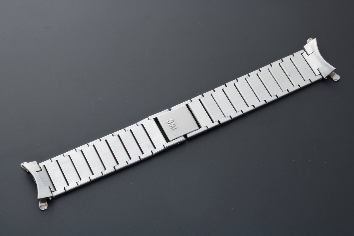 IWC シャウハウゼン 時計バンド　ウォッチバンド18mm GENUINE IWC 18mm Watch Bracelet ORIGINAL Stainless Steel Band Part