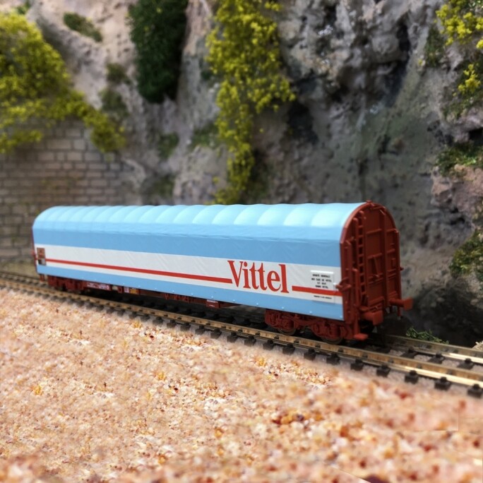 Wagon VITTEL SNCF Ep IV-V FLEISCHMANN 837711 bogies Y25 échelle N