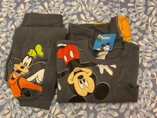 Child’s Disney Outfit Age 6. New.