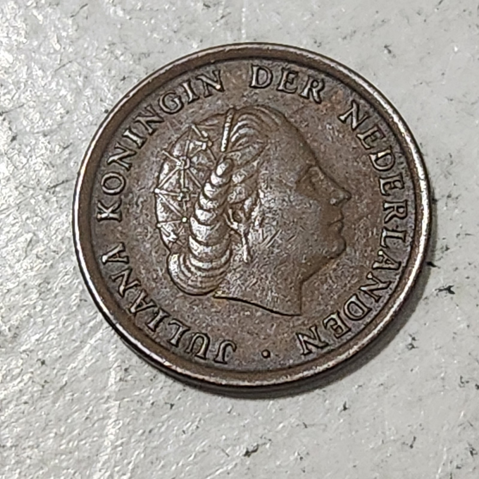 Picture 1 of 2