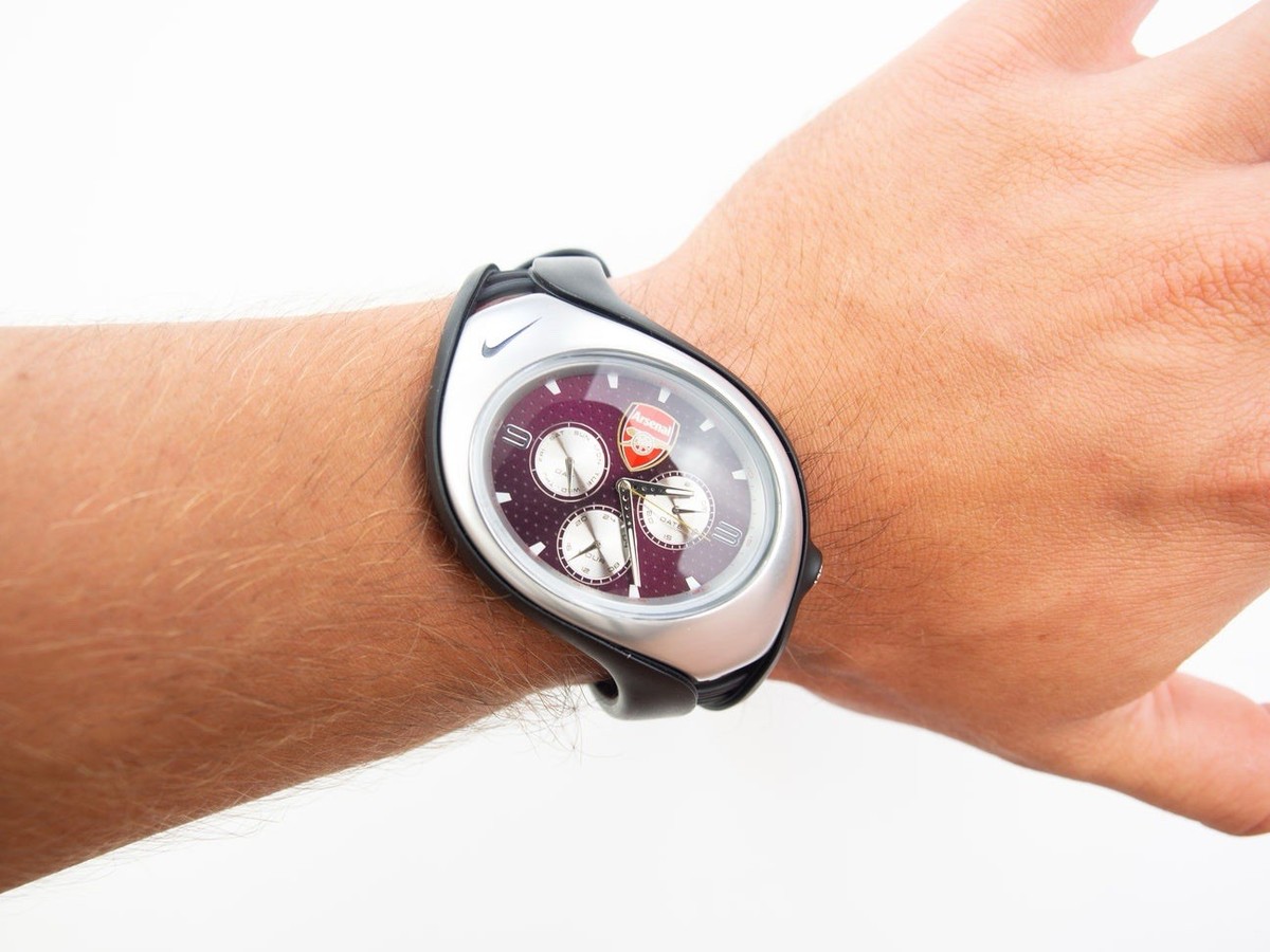 Nike Triax Swift 3i Arsenal Club Soccer Football Team Watch