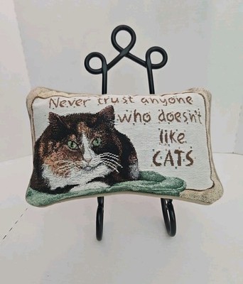 Tapestry Cat Throw Pillow Never Trust Anyone Who Doesn't Like Cats Tan Kittens
