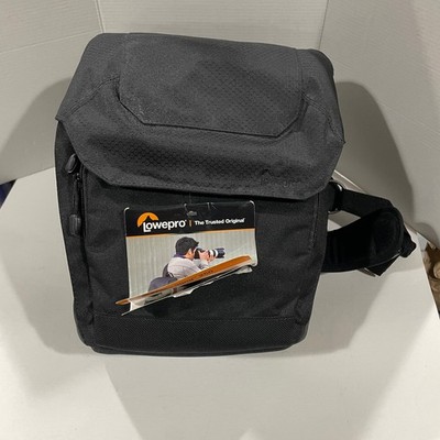 NWT Lowepro Urban Photo Sling 250 Camera Gear Backpack Sling for Cameras Black