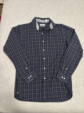 Van Heusen Men's Long Sleeve Dress Shirt Medium, Button Down, Classic Fit