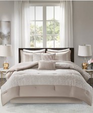 Madison Park Ava 7 Piece King Chenille Jacqua...