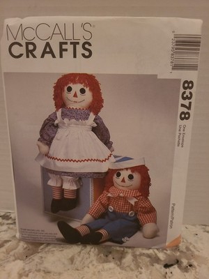 Unused pattern giant 36'' Raggedy Ann & Andy cloth dolls dated 1988 McCall's 8378