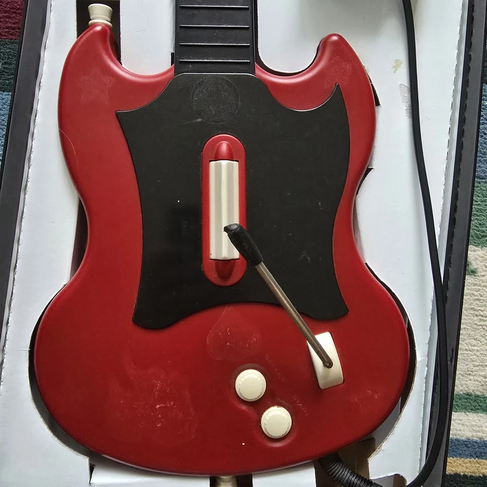 PS2 Guitar Hero 2 SG Paquete de Guitarra con Caja 3 Juegos GH1 GH2 GH3 Lote Foto 4 de 4