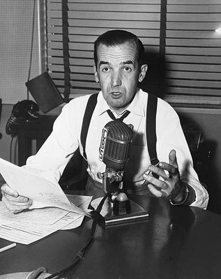 Famous CBS newscaster Edward R Murrow speaks before a microphone Old Photo
