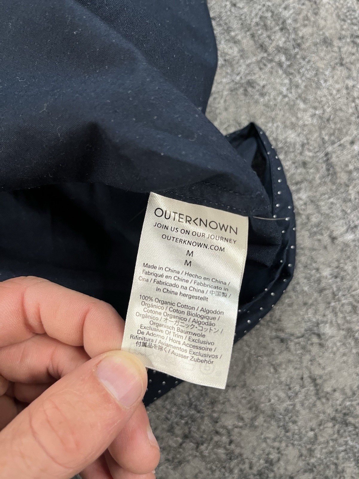 Outerknown Long Sleeve Button Up Shirt Mens Medium Navy Dot Organic Cotton