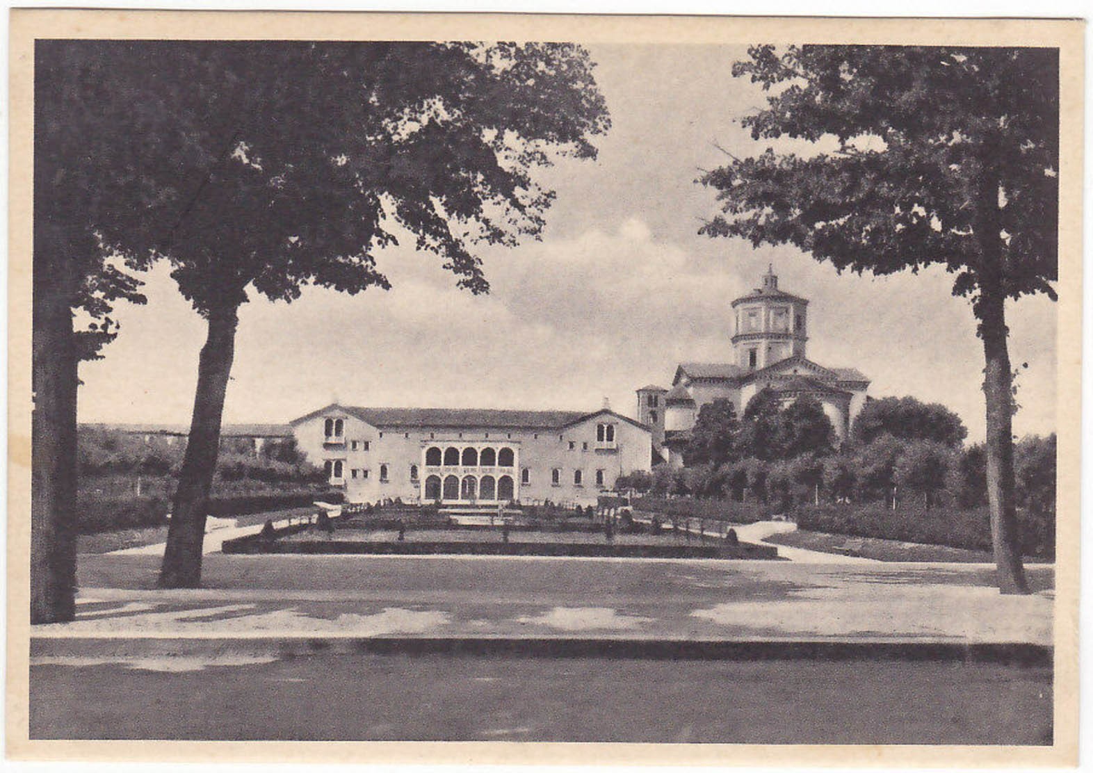 RAVENNA - LA LOGGETTA LOMBARDESCA E GIARDINO NUOVO -33010-
