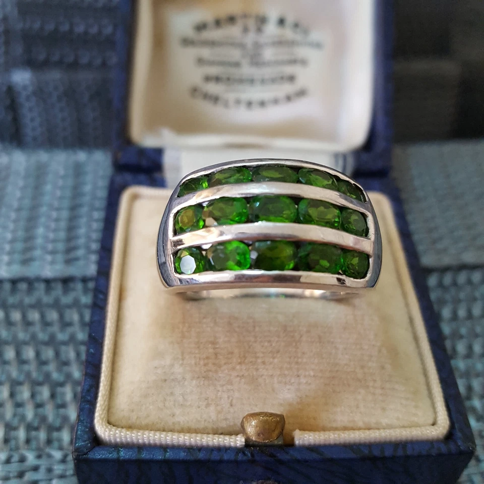 925 Sterling Silver Ring, Genuine Green Chrome Diopside Band, Size P US 7.5 - Image 4 of 4