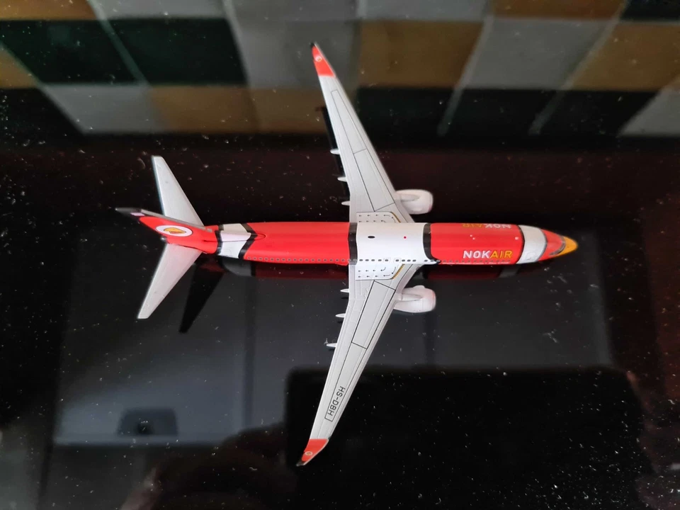 Nok Air Boeing 737-800 1:400 HS-DBH PH410745 Finding Nemo Phoenix Models - Immagine 3 di 4
