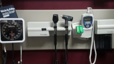 Welch Allyn 767 Otoscope, Ophthalmoscope, B/P, Thermometer & Wall Board