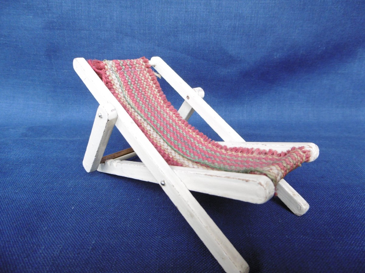 Lot De 3 Mini-Chaises Pliables Pour Maison De Poupée – Violet – Décoratives Et Polyvalentes – Accessoire Photo Ou Support Téléphone