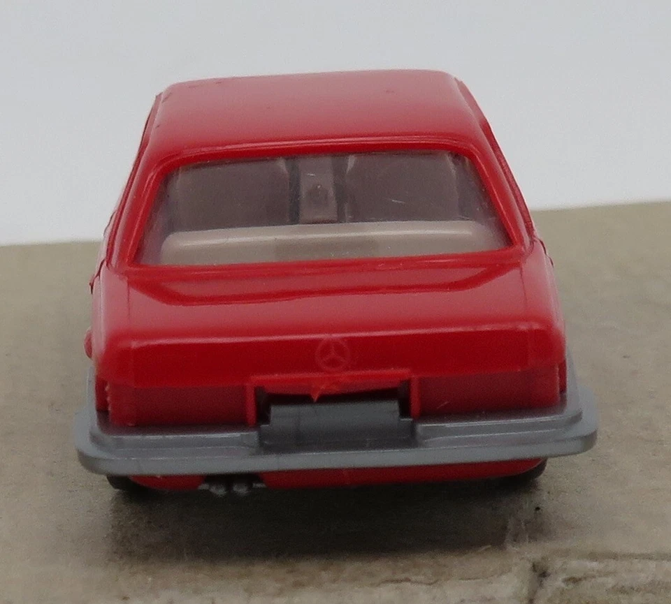 Micro WIKING Ho 1/87 Mercedes Benz 450 Si Rosso No. Box - Immagine 4 di 4