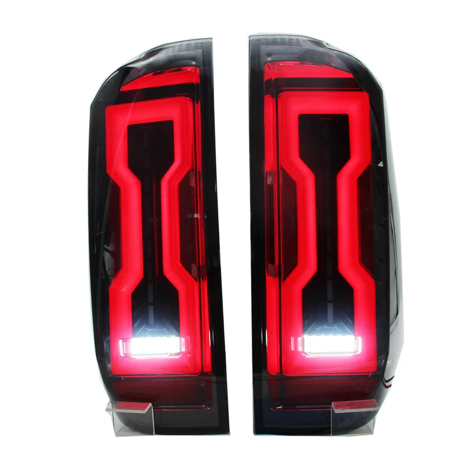 Черные дымчатые светодиодные задние фонари стоп-сигналы для Toyota Tundra 2014-2021 годов выпуска - Изображение 4 из 4