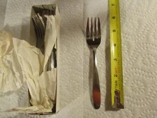 Walco Accolade Tableware 6 3/8 inch Salad Fork 2 Dozen per box
