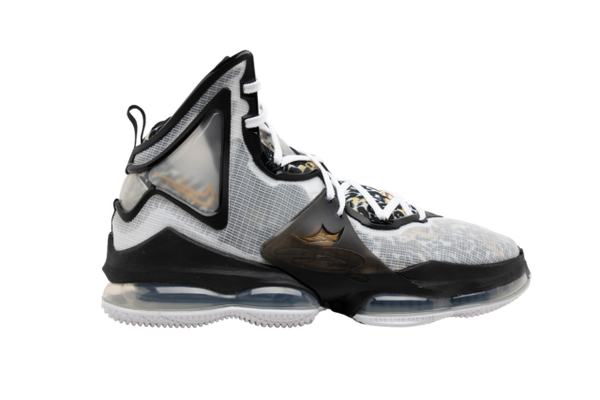 13 - Nike LeBron 19 Black/Metallic Gold 