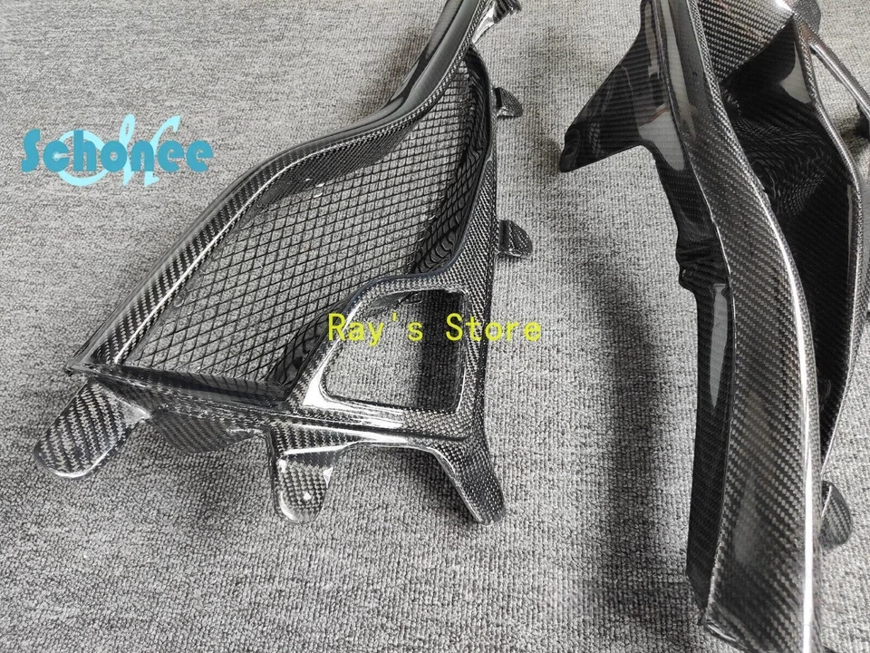 Cubierta envolvente de luz antiniebla trasera de fibra de carbono 2 piezas para Ferrari 458 Spider Italia Foto 4 de 4