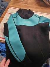 Hevto Womens Wetsuit 3/2mm Neoprene Surfing Swimming Diving Size XXS