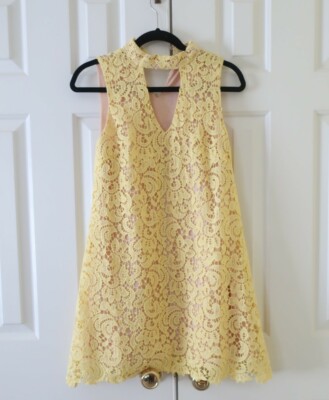 yellow and blue lace dress Blue Pepper Women's Yellow Sleeveless Lace Dress Sz Small