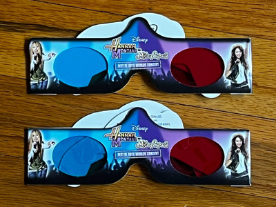 Disney Hannah Montana Miley Cyrus Best of Both Worlds 3-D Glasses 2 Pair NEW