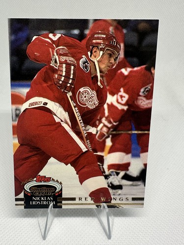 Nicklas Lidstrom #43 1992 Stadium Club card