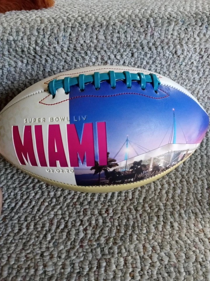 RARO Super Bowl LIV Edición Especial Fútbol Kansas City Chiefs Campeón 2020 Foto 2 de 4