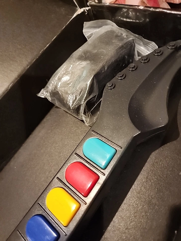 Guitar Hero Wireless Guitar For PlayStation 2 Red Octane Guitar 95025 No Dongle - Image 3 of 4