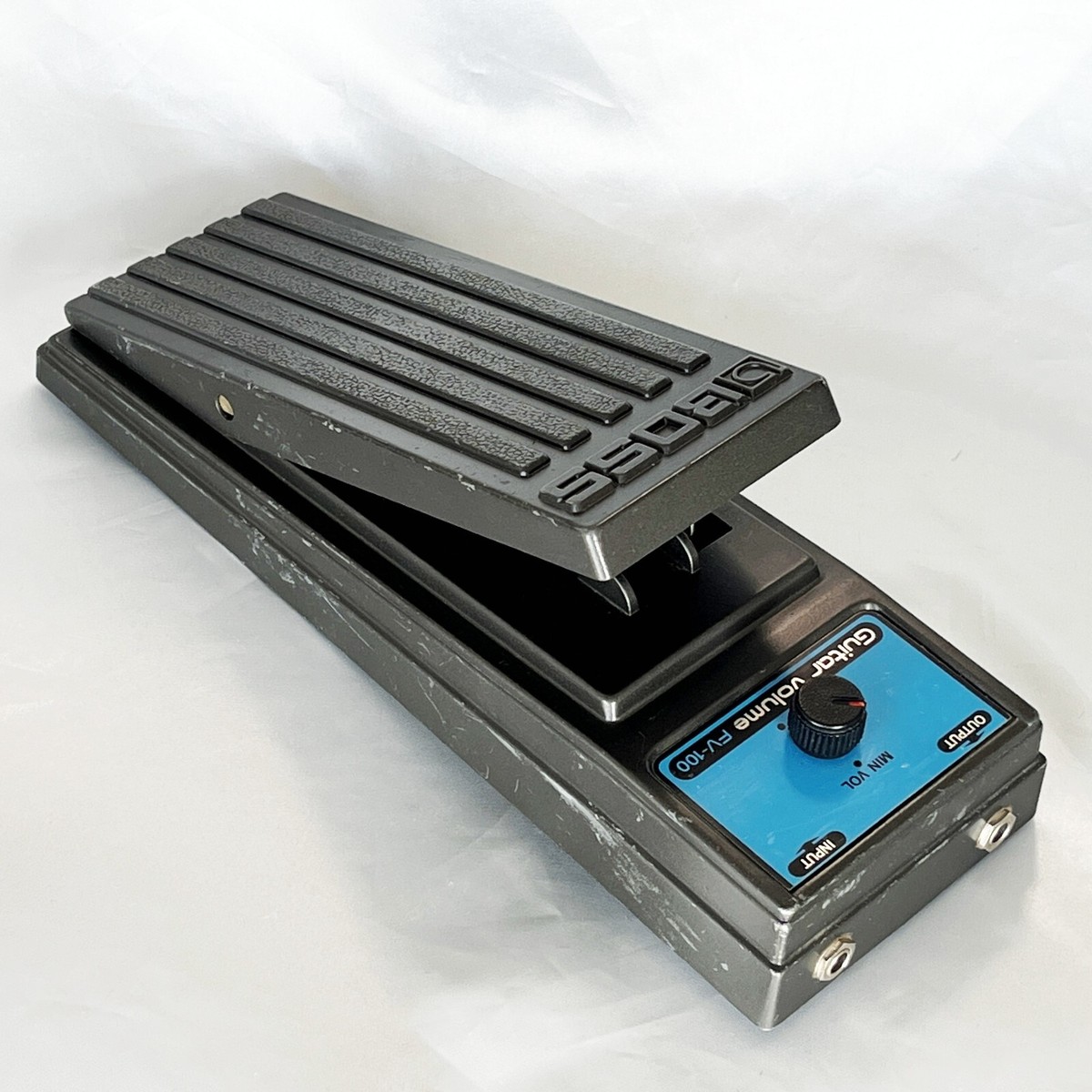 BOSS FV100 Volume Pedal 1984 Vintage guitar pedal Made in