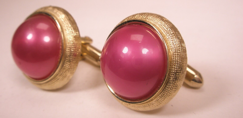 Hot Pink Cabochon Vintage Cuff Links & Tie Tack set - Picture 7 of 10