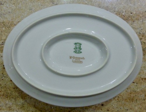 WM GUERIN & CO - LIMOGES - FRANCE - GRAVY BOAT WITH UNDERPLATE - Picture 3 of 6