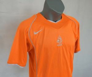 holland 2004 nike kit