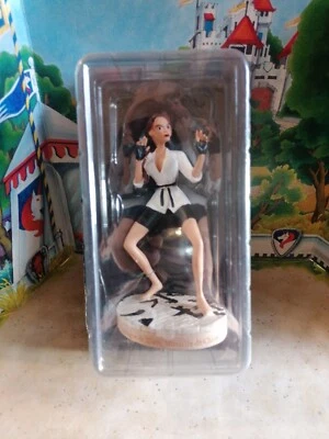 Figurine Lara Croft Tomb Raider Muraille De Chine - Photo 1/4