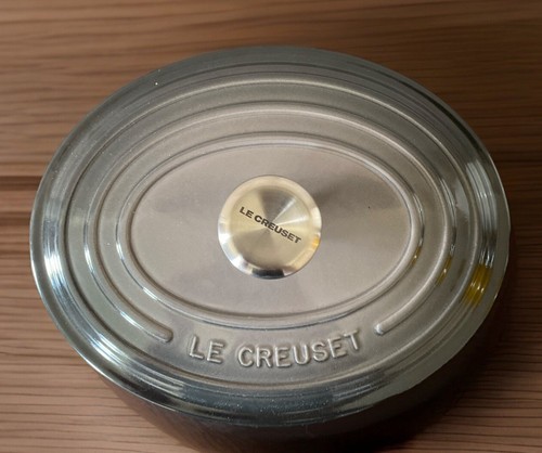 Le Creuset 9 in French 2.6L 2.75qt Oval Dutch Oven Enameled Cast Iron 16309 NEW - Picture 4 of 11