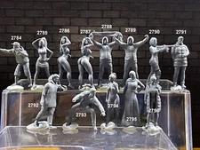 1:64 Figures  - For Dioramas Miniature Figures 164 Fig Lot 582